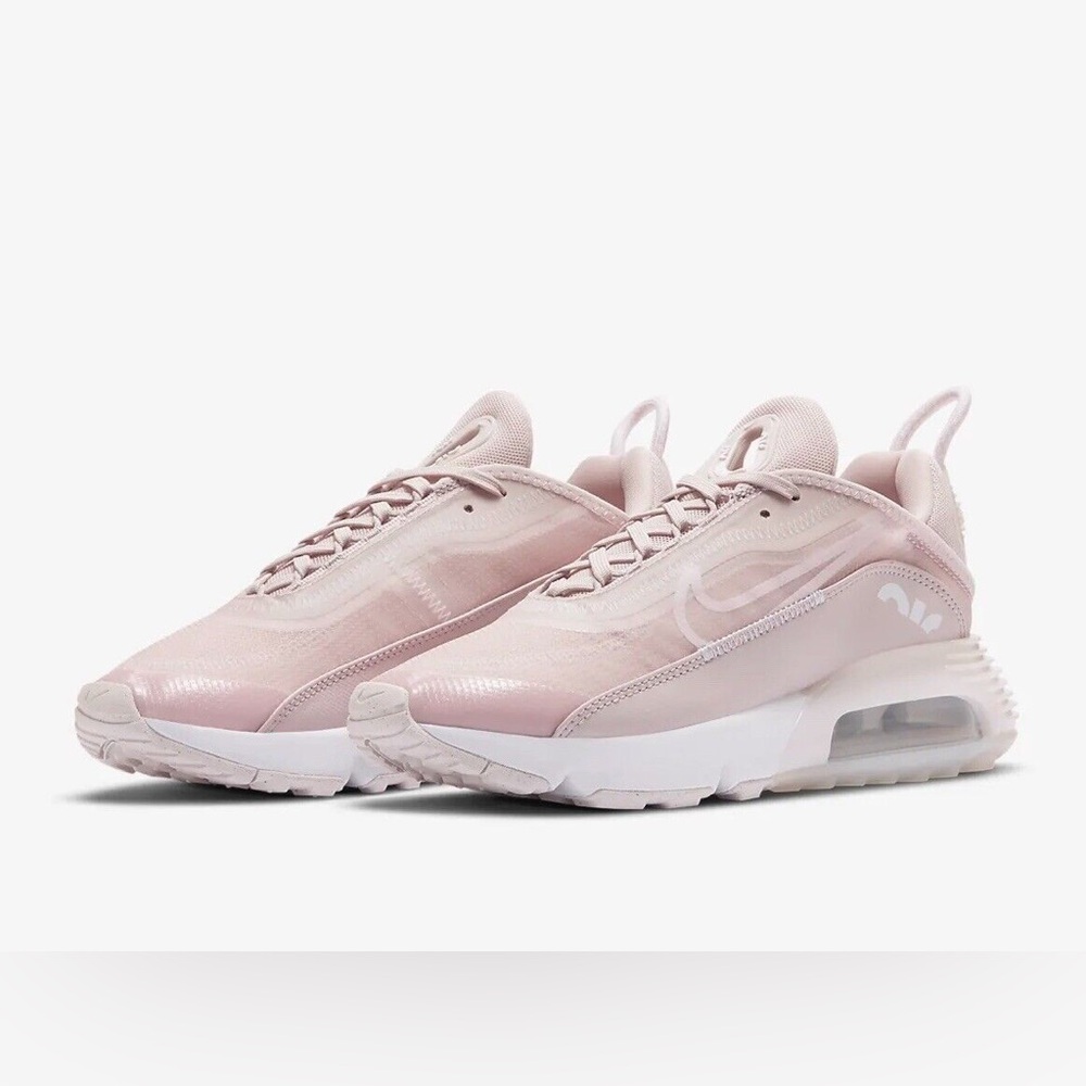 Nike Air Max 2090 Women's Athletic Sneakers 8.5